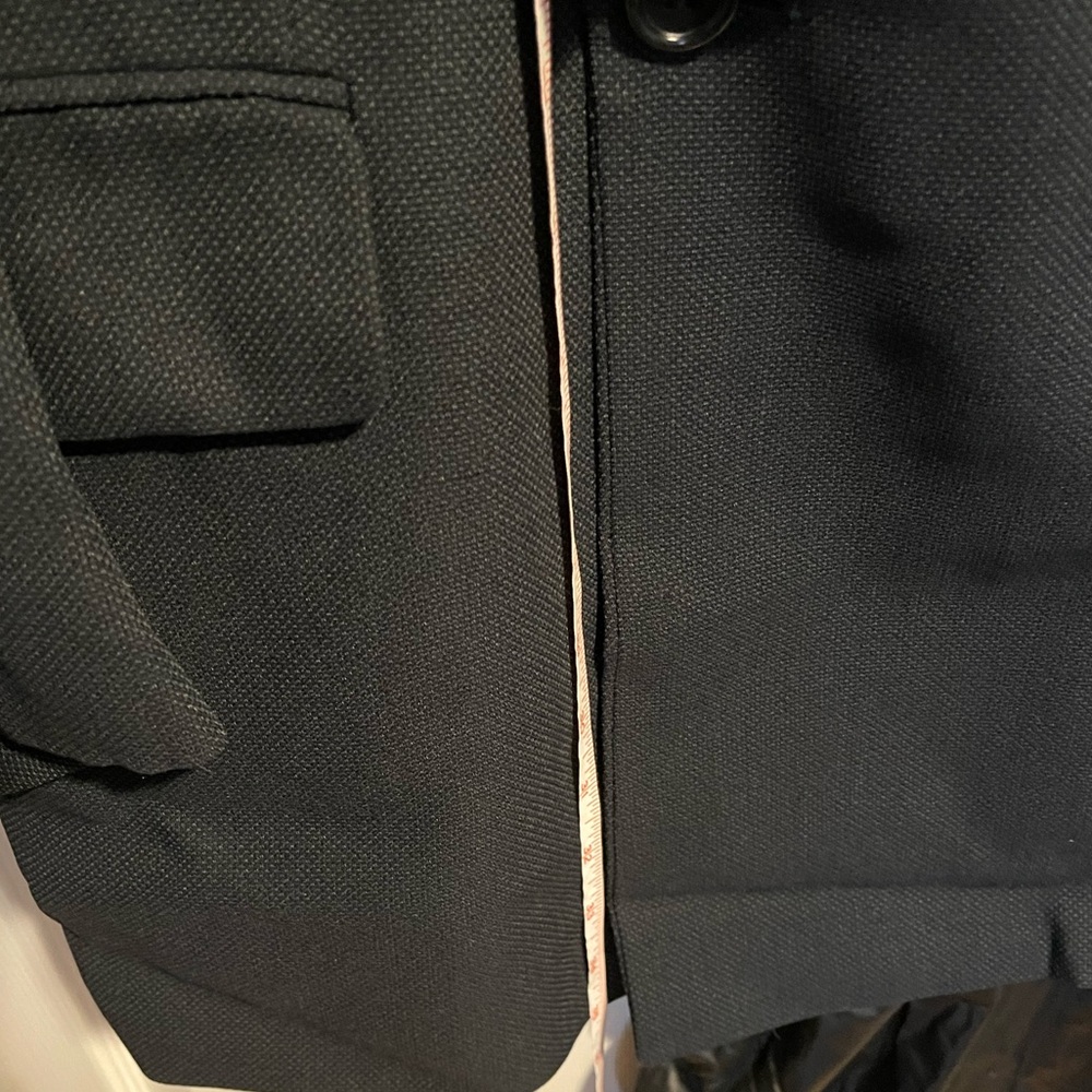 Vintage Hugo Boss wool suit. 44L. Charcoal Blue. Excellent condition. - Picture 12 of 12